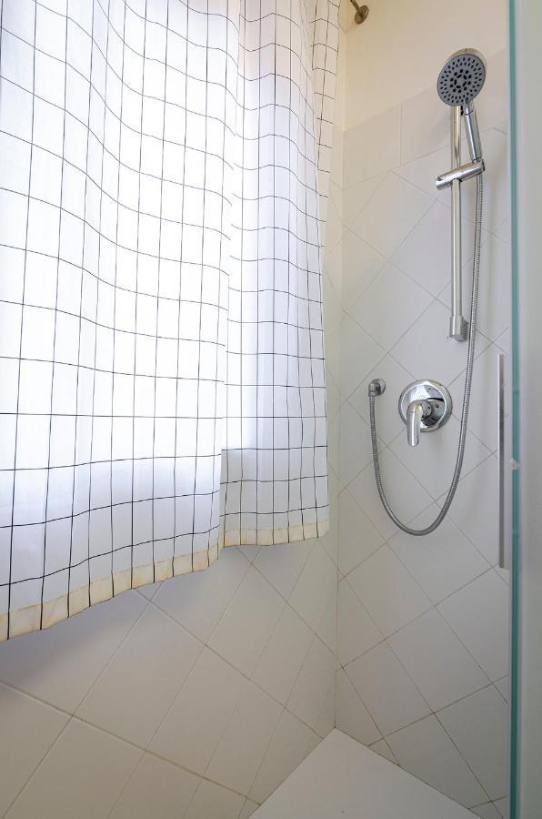 Di Vincenzo 4 Apartment Bologna Ngoại thất bức ảnh